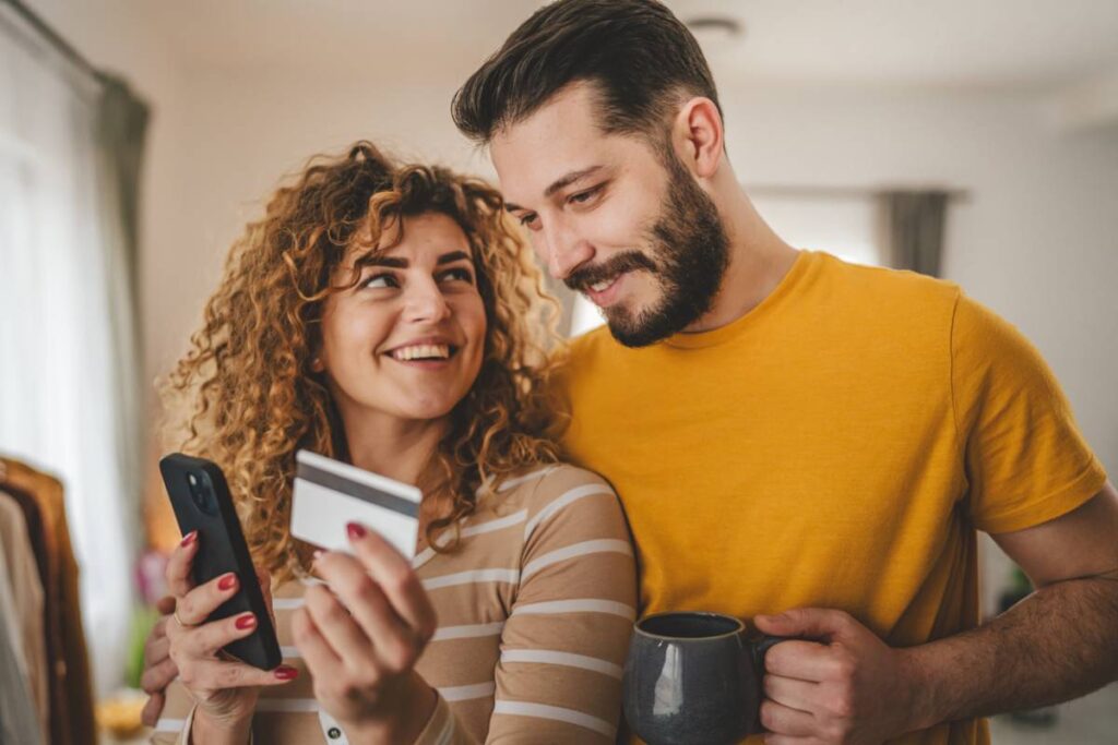 Carte de domiciliation : encaissez par CB sans changer de banque